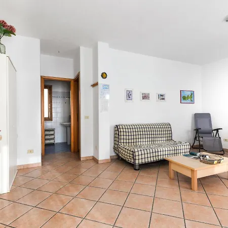 Giulia-2 By Interhome Apartmán