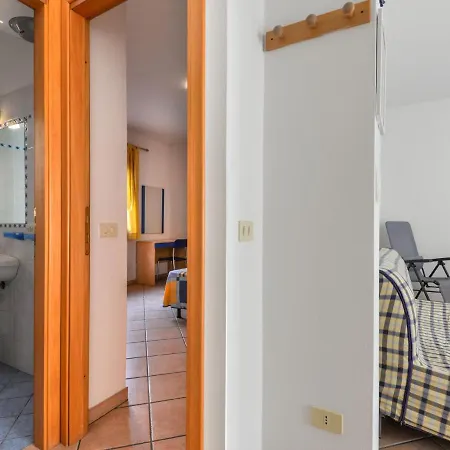 Giulia-2 By Interhome Apartmán *